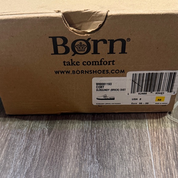 Born the Cort Clog in Burgundy Slip-On Leather Clogs with Buckles Sz 8 - Picture 5 of 7